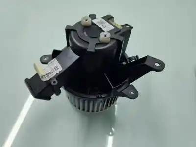 Pièce détachée automobile d'occasion moteur de chauffage pour jeep renegade limited 4x4 170 cv / 125 kw références oem iam ejv00006