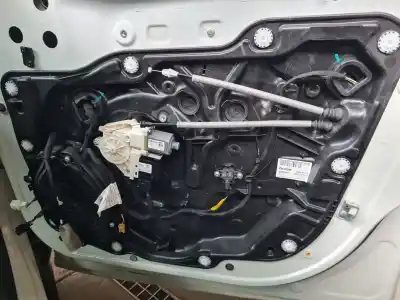 Pièce détachée automobile d'occasion léve glace avant droit pour jeep renegade limited 4x4 170 cv / 125 kw références oem iam c46780109