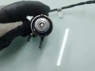 Автозапчасти б/у ИНЖЕКТОР за VOLKSWAGEN TOURAN (5T1) Advance BMT ссылки OEM IAM 04L131113P  