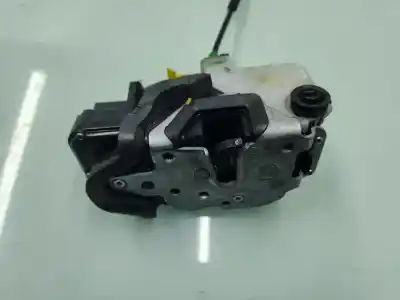 Second-hand car spare part REAR LEFT DOOR LOCK for OPEL INSIGNIA SPORTS TOURER Selective 140 CV / 103 KW OEM IAM references 13579557  