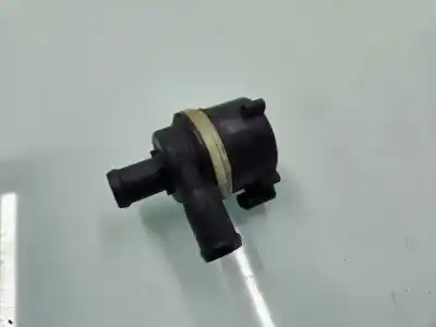 Автозапчасти б/у ВОДЯНАЯ БОМБА за SKODA RAPID Active ссылки OEM IAM 6R0965561A  