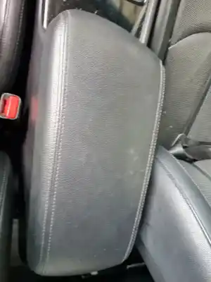 Peça sobressalente para automóvel em segunda mão APOIO DE BRAÇO CONSOLA CENTRAL por KIA OPTIMA (JF) 1.7 CRDI Referências OEM IAM   