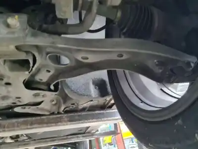 Piesă de schimb auto la mâna a doua BRAȚ SUSPENSIE FAȚÃ STÂNGA INFERIOR pentru KIA OPTIMA (JF) 1.7 CRDI Referințe OEM IAM   