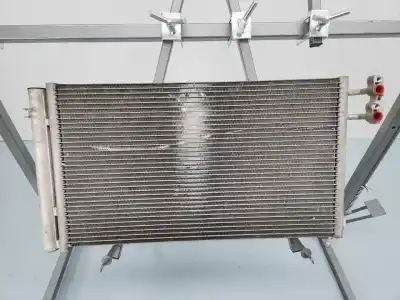 Recambio de automóvil de segunda mano de CONDENSADOR / RADIADOR AIRE ACONDICIONADO para BMW SERIE 1 BERLINA (E81/E87) 118d referencias OEM IAM 64536968743  
