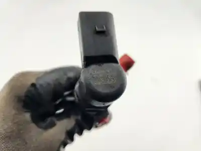 Pezzo di ricambio per auto di seconda mano iniettore per ford focus lim. (cb4) trend riferimenti oem iam 4m5q9f593ad  