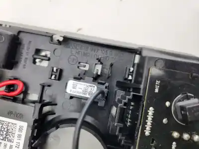 Автозапчасти б/у внутренний свет за skoda karoq (nu) ambition 4x4 ссылки oem iam 57b947105d  