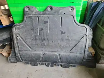 Автозапчасти б/у защитная крышка за volkswagen caddy cargo (sba/sbh) base 74 cv / 55 kw ссылки oem iam 