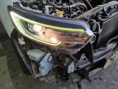 Second-hand car spare part right headlight for renault kadjar xmod 110 cv / 81 kw oem iam references 260107249r  