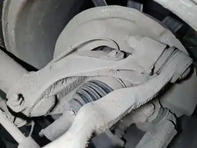 İkinci el araba yedek parçası ÖN SAG KNUCKLE için BMW SERIE X1 (F48) sDrive16d 116 CV / 85 KW OEM IAM referansları   
