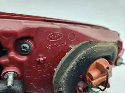 Автозапчасти б/у ВНУТРЕННИЙ ПРАВЫЙ ЗАДНИЙ ФОНАРЬ за KIA CARENS (RP) (2013->)  ссылки OEM IAM 92404A4  