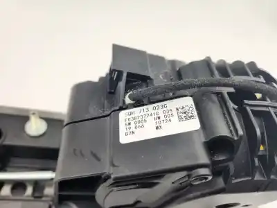 Pezzo di ricambio per auto di seconda mano leva del cambio per volkswagen tiguan (ad1, ax1) 2.0 tdi riferimenti oem iam 5qh713023c  