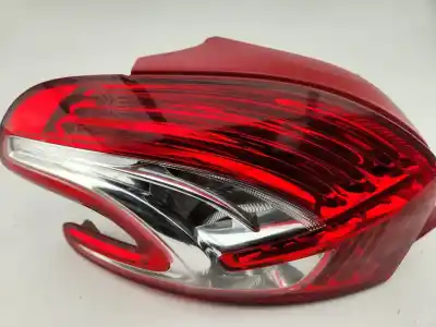 Second-hand car spare part left tailgate light for peugeot 208 active 81 cv / 60 kw oem iam references 9672628280  