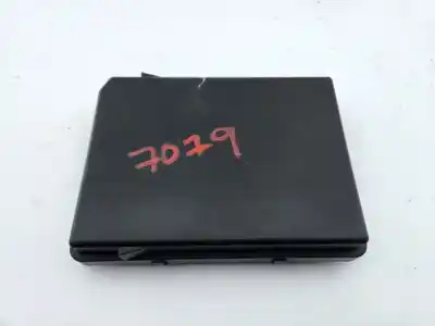 Second-hand car spare part fuse box unit for renault clio v equilibre 100 cv / 74 kw oem iam references 284b73384r  