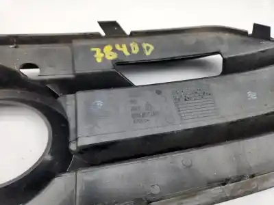 Автозапчасти б/у правая решетка бампера за audi a1 (8x) attraction ссылки oem iam 8x0807682a   Автозапчасти б/у правая решетка бампера за audi a1 (8x) attraction ссылки oem iam 8x0807682a