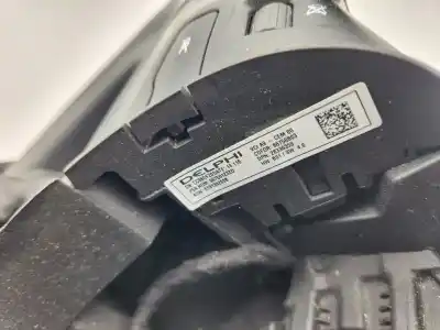 Peça sobressalente para automóvel em segunda mão volante por peugeot 208 active 81 cv / 60 kw referências oem iam 96750123zd