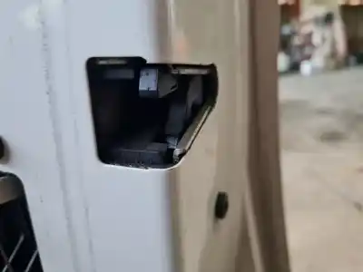 Second-hand car spare part front right door lock for bmw serie 1 lim. 5-trg. (f20) 118d oem iam references 