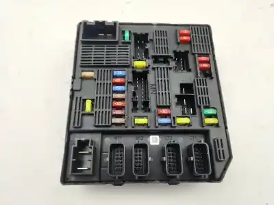 Автозапчасти б/у блок реле/предохранителей за renault scénic iii (jz0/1_) 1.5 dci ссылки oem iam 284b64836r  