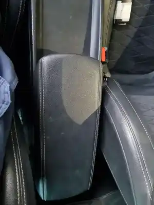 Second-hand car spare part center armrest for renault gran scenic zen 158 cv / 116 kw oem iam references  Second-hand car spare part center armrest for renault gran scenic zen 158 cv / 116 kw oem iam references