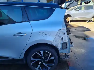 Second-hand car spare part rear left fin (cut) for renault gran scenic zen 158 cv / 116 kw oem iam references  Second-hand car spare part rear left fin (cut) for renault gran scenic zen 158 cv / 116 kw oem iam references