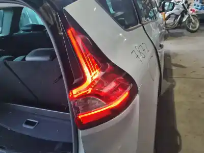 Second-hand car spare part right tailgate light for renault gran scenic zen 158 cv / 116 kw oem iam references 265503413r  