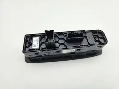 Second-hand car spare part left front power window switch for renault gran scenic zen 158 cv / 116 kw oem iam references 254012952r Second-hand car spare part left front power window switch for renault gran scenic zen 158 cv / 116 kw oem iam references 254012952r