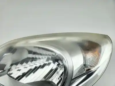 Second-hand car spare part left headlight for renault kangoo ii (f/kw0) profesional 90 cv / 66 kw oem iam references 260607383r   Second-hand car spare part left headlight for renault kangoo ii (f/kw0) profesional 90 cv / 66 kw oem iam references 260607383r