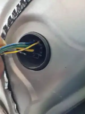 Second-hand car spare part driver left window regulator for toyota rav 4 (a2) 2.0 d-4d executive 4x4 (2003->) oem iam references 