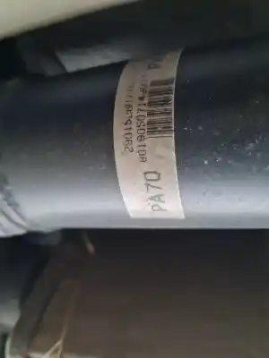 Автозапчастина б/у центр трансмісії для toyota rav 4 (a2) 2.0 d-4d executive 4x4 (2003->) посилання на oem iam 801905071  