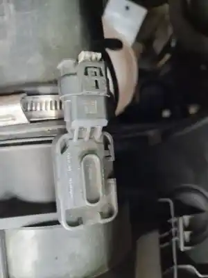 Second-hand car spare part flowmeter for mercedes-benz sprinterii caja cerrada (desde 01.06) 310/313/316 cdi (906.631/633/635/637) 95 cv / 70 kw oem iam references 