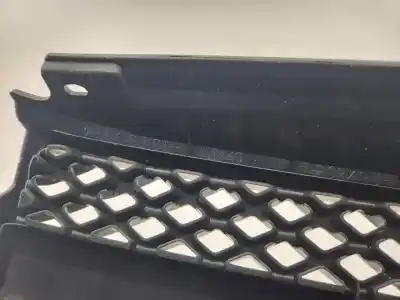 Second-hand car spare part front grille for toyota rav 4 (a2) 2.0 d-4d executive 4x4 (2003->) oem iam references 5310142140