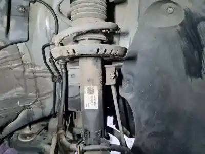 Second-hand car spare part front right shock absorber for audi a1 (8x) ambition 185 cv / 136 kw oem iam references 6r0413031r