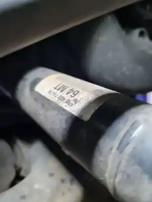 Second-hand car spare part front right transmission for audi a1 (8x) ambition 185 cv / 136 kw oem iam references 6r0407764m  