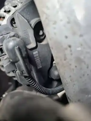 Автозапчастина б/у генератор для audi a1 (8x) ambition 185 cv / 136 kw посилання на oem iam 03c903023a  