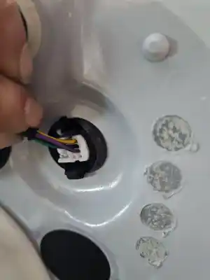 Second-hand car spare part front right door lock for renault arkana (eu version) techno 140 cv / 103 kw oem iam references   