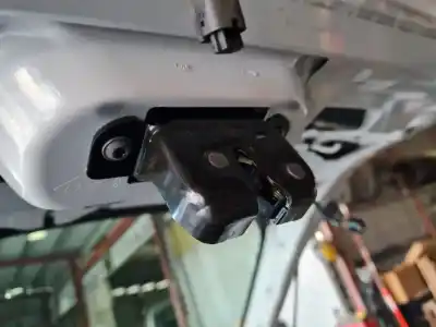 Pezzo di ricambio per auto di seconda mano baule / serratura del cancello per renault arkana (eu version) techno 140 cv / 103 kw riferimenti oem iam 