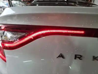 Автозапчасти б/у внутренний левый задний фонарь за renault arkana (eu version) techno 140 cv / 103 kw ссылки oem iam 265556583r  