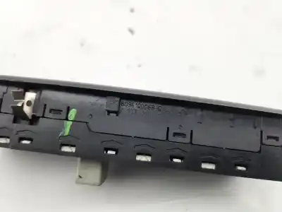Second-hand car spare part left front power window switch for renault megane iii berlina 5 p dynamique oem iam references 809610006r