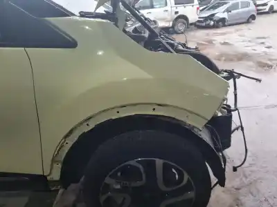 Автозапчасти б/у ПЕРЕДНЕЕ ПРАВОЕ КРЫЛО за RENAULT CAPTUR  ссылки OEM IAM   