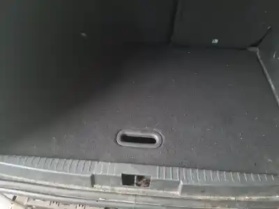 Автозапчастина б/у оббівка багажника для renault captur dynamique посилання на oem iam 