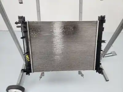 Автозапчастина б/у водяний радіатор для renault captur dynamique посилання на oem iam 21410b680a  