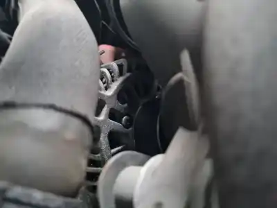 Автозапчастина б/у генератор для jaguar f-pace prestige awd 250 cv / 184 kw посилання на oem iam t2h26974