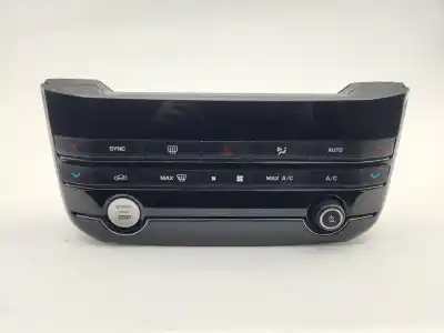 Peça sobressalente para automóvel em segunda mão comando de sofagem (chauffage / ar condicionado) por jaguar f-pace prestige awd 250 cv / 184 kw referências oem iam jx6318c858amb  