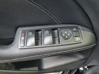 Peça sobressalente para automóvel em segunda mão botão / interruptor elevador vidro dianteiro esquerdo por mercedes-benz clase b (w246) b 180 cdi be (246.200) 109 cv / 80 kw referências oem iam 