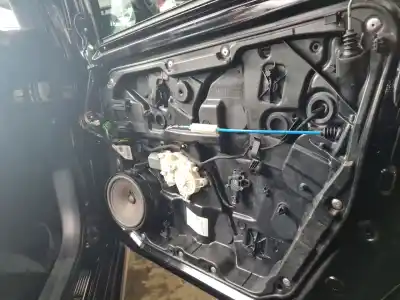 Peça sobressalente para automóvel em segunda mão elevador de vidros dianteiro direito por mercedes-benz clase b (w246) b 180 cdi be (246.200) 109 cv / 80 kw referências oem iam a2467200279