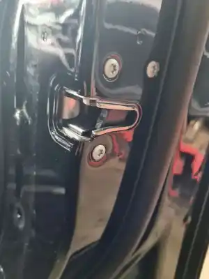 Peça sobressalente para automóvel em segunda mão fechadura da porta dianteira direita por mercedes-benz clase b (w246) b 180 cdi be (246.200) 109 cv / 80 kw referências oem iam 