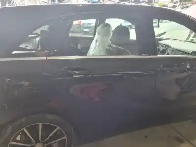 Peça sobressalente para automóvel em segunda mão porta do automóvel traseira direita por mercedes-benz clase b (w246) b 180 cdi be (246.200) 109 cv / 80 kw referências oem iam 