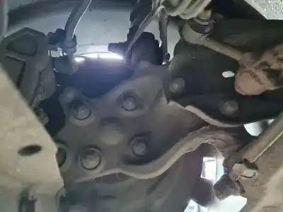 Peça sobressalente para automóvel em segunda mão manga de eixo traseira esquerda por mercedes-benz clase b (w246) b 180 cdi be (246.200) 109 cv / 80 kw referências oem iam 