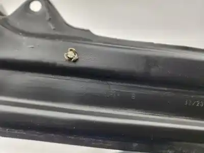 Pezzo di ricambio per auto di seconda mano supporto fanale sinistro per skoda octavia combi (nx5) ambition plus 149 cv / 110 kw riferimenti oem iam 5e3806929