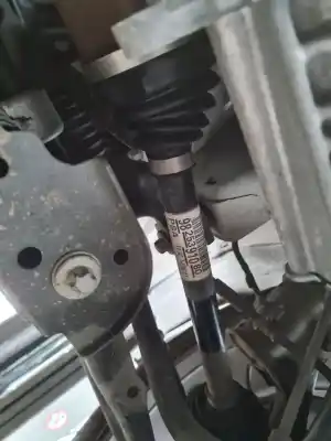 Peça sobressalente para automóvel em segunda mão transmissão dianteira esquerda por opel corsa f gs line referências oem iam 9825391080