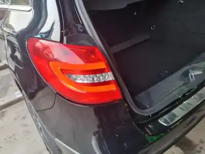 Peça sobressalente para automóvel em segunda mão farolim traseiro esquerdo por mercedes-benz clase b (w246) b 180 cdi be (246.200) 109 cv / 80 kw referências oem iam a2468200564